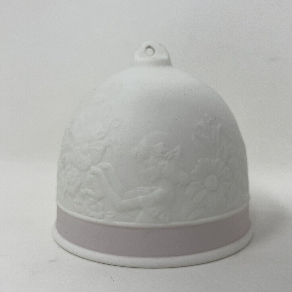 Lladro Figurine: 7613 Spring Bell (1991) ‎ Ornament White Pink